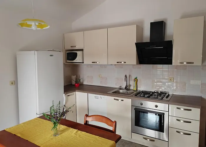 Ferri 2 * Stari Grad (Hvar)