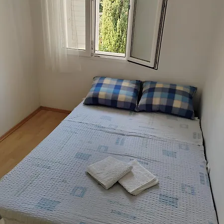 Ferri 2 * Stari Grad (Hvar)